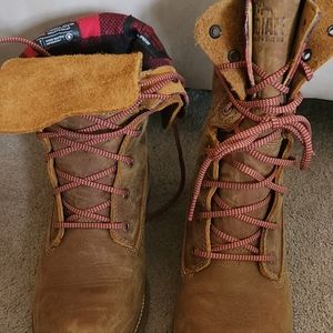 Kodiak clover boots